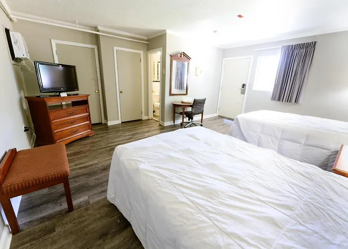 Oaks Motel Greensboro Nc